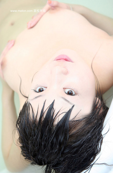 zhang-xiaoyu flower-bath17