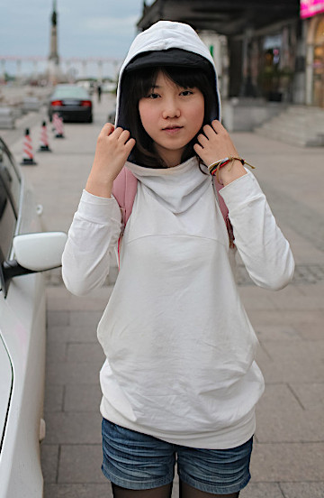 zhang-xiaoyu when-the-time-going-by2